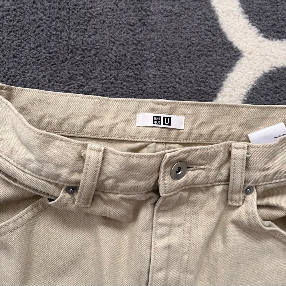 UNIQLO pale tan jeans in excellent condition 25” x 32” - Picture 4 of 10
